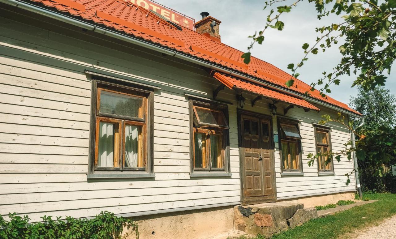 Saule Hotel Talsi Ngoại thất bức ảnh